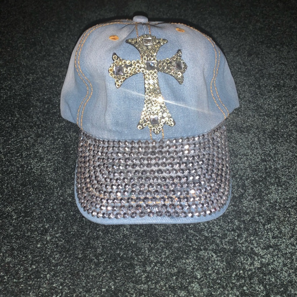 BRAND NEW HAT 🧢
